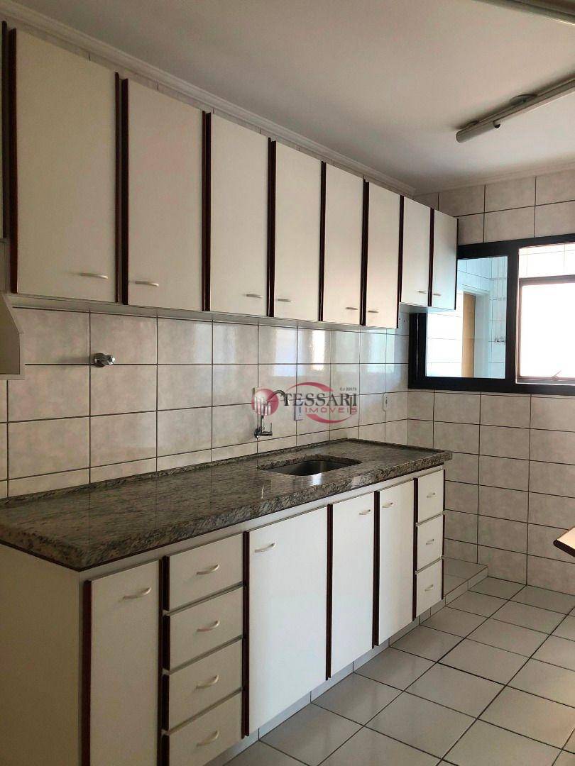 Apartamento à venda com 3 quartos, 95m² - Foto 4