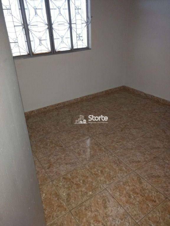 Casa à venda com 3 quartos, 252m² - Foto 33