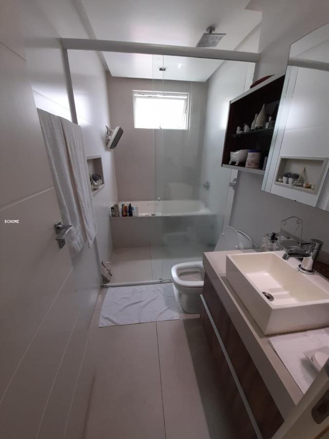 Apartamento à venda com 3 quartos, 157m² - Foto 10