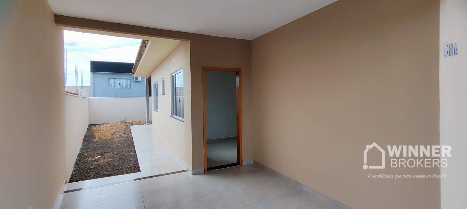 Casa à venda com 2 quartos, 70m² - Foto 4