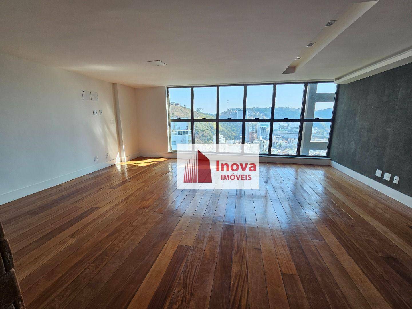 Cobertura à venda com 4 quartos, 280m² - Foto 7