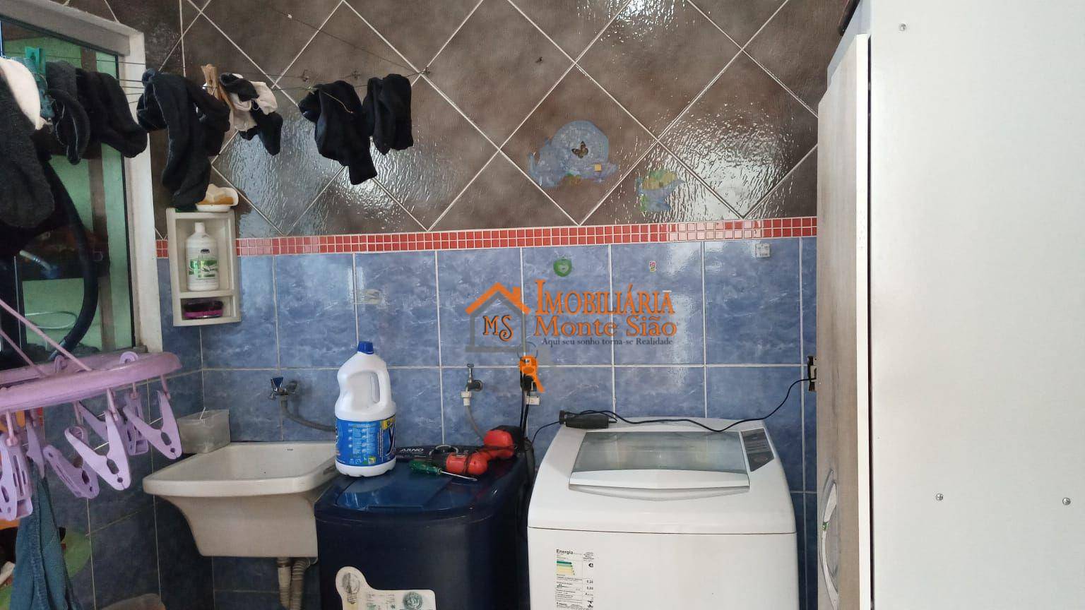 Sobrado à venda com 5 quartos, 300m² - Foto 19