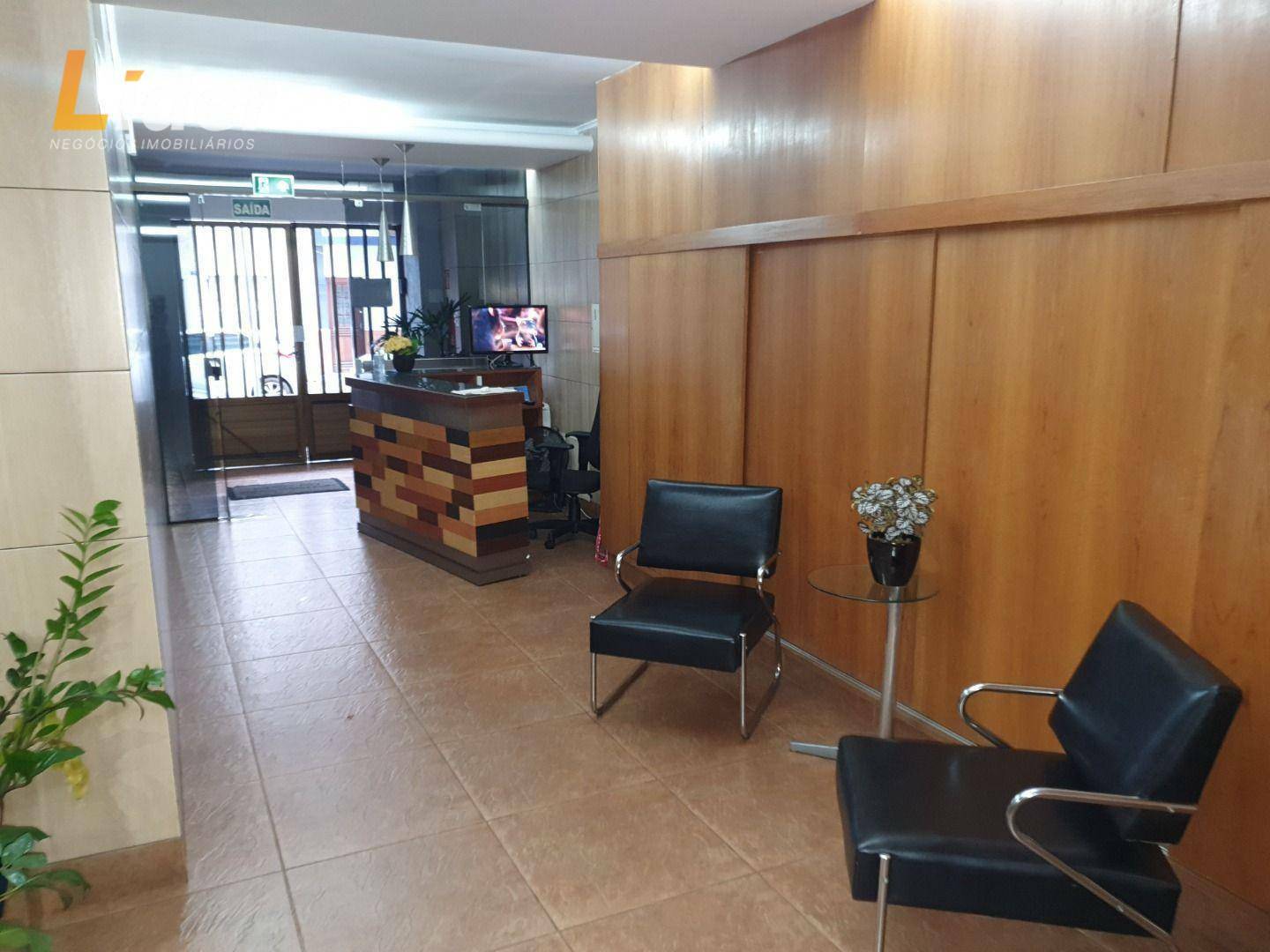 Apartamento para alugar com 1 quarto, 45m² - Foto 11