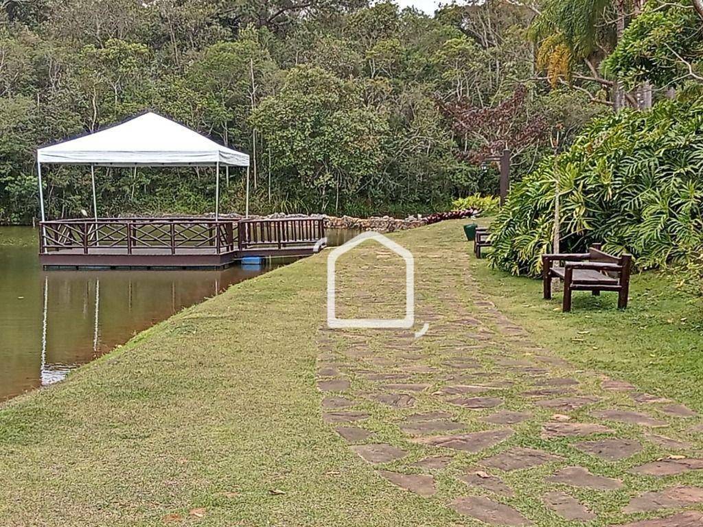 Casa de Condomínio à venda com 3 quartos, 240m² - Foto 64