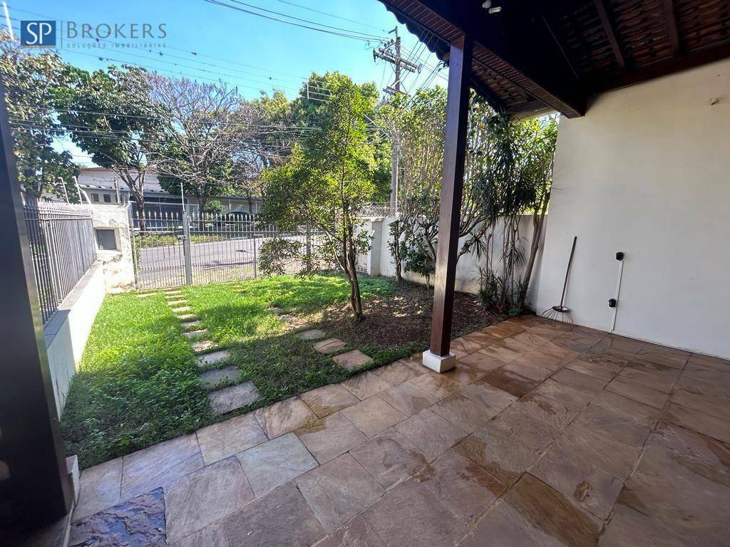 Casa à venda e aluguel com 3 quartos, 340m² - Foto 7