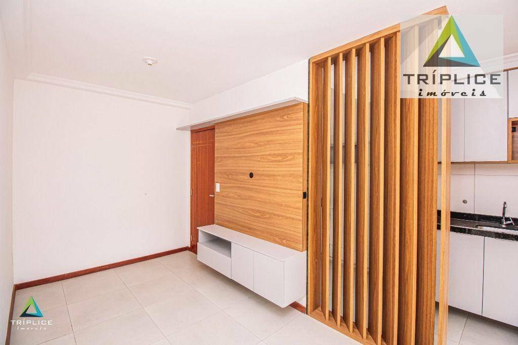 Apartamento à venda com 3 quartos, 81m² - Foto 4