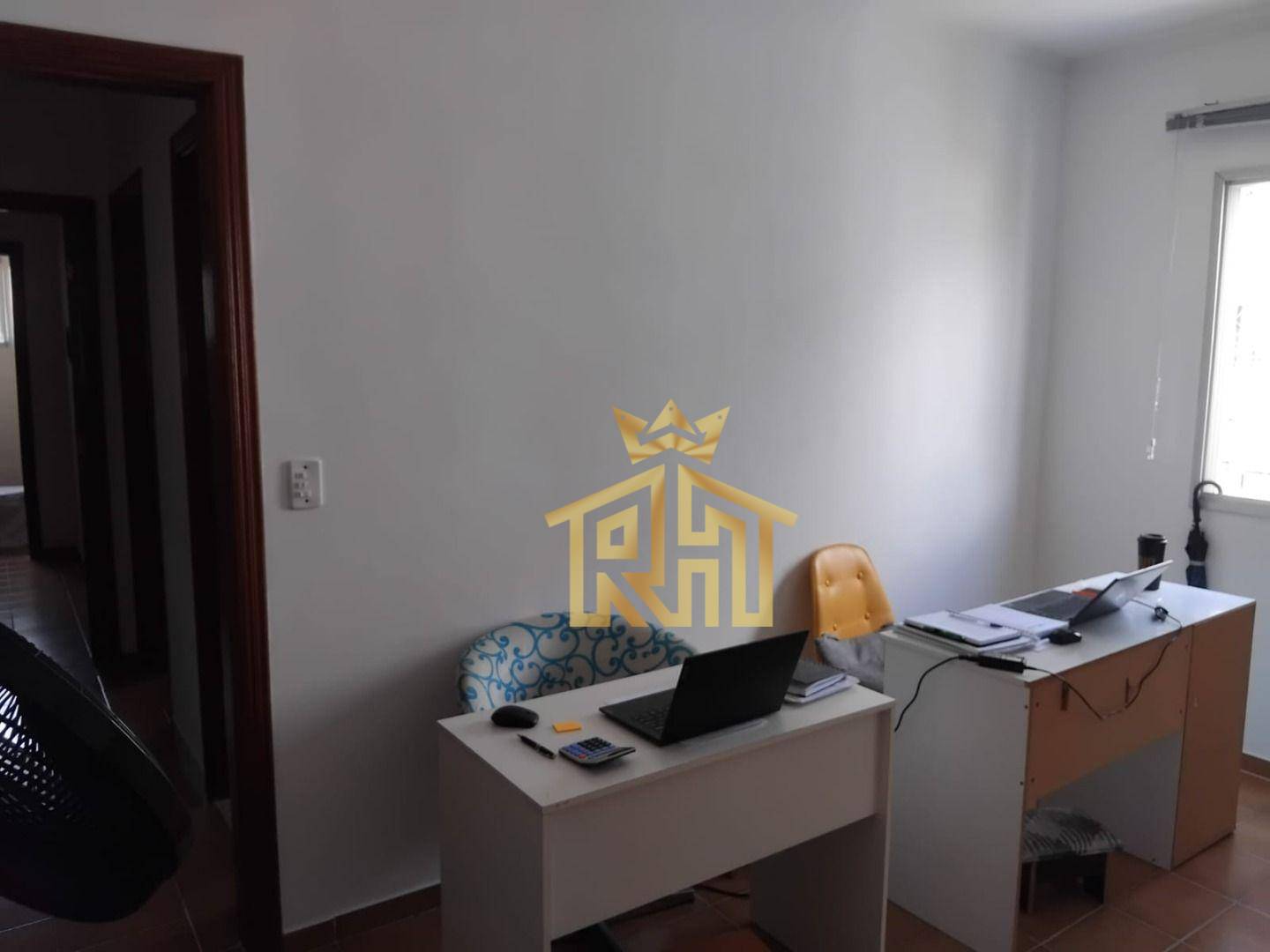 Apartamento à venda com 3 quartos, 130m² - Foto 19