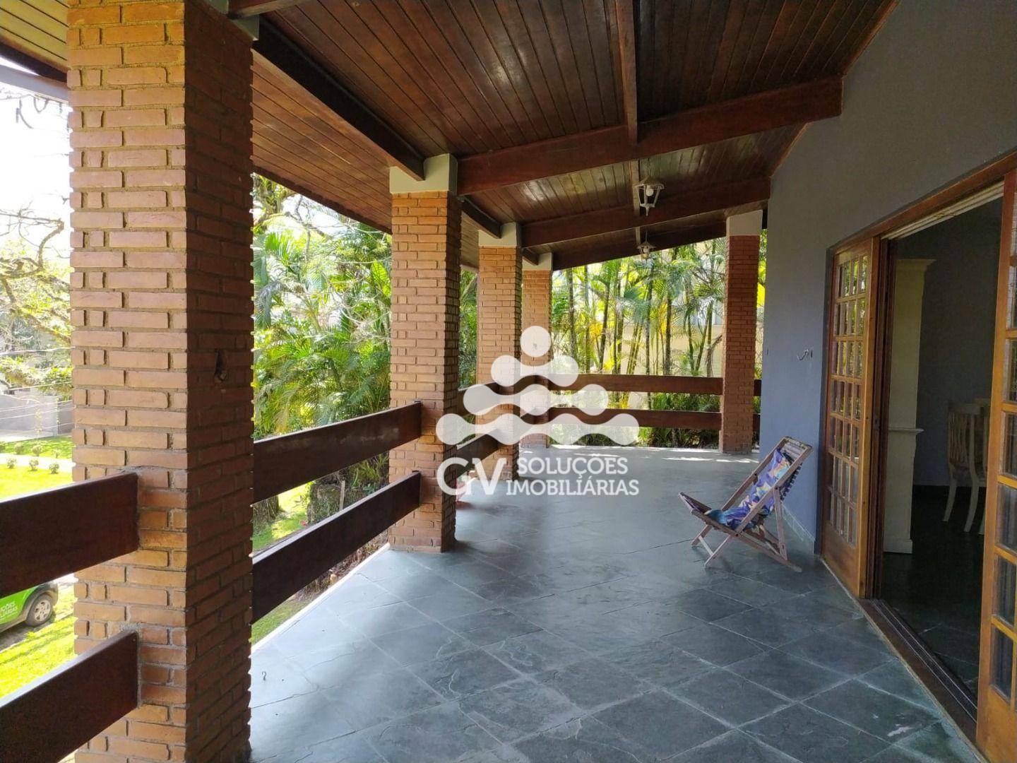 Casa de Condomínio à venda com 3 quartos, 211m² - Foto 5