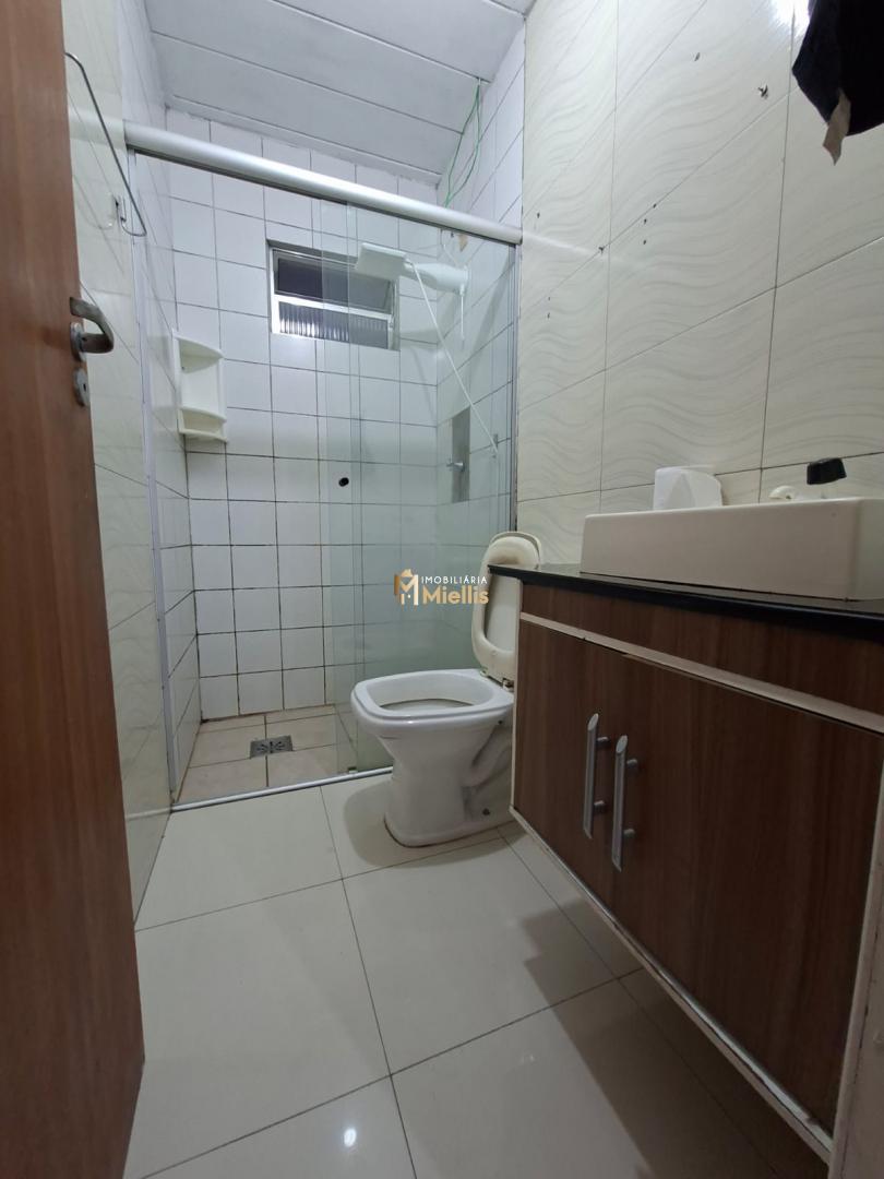 Casa à venda com 2 quartos, 60m² - Foto 6