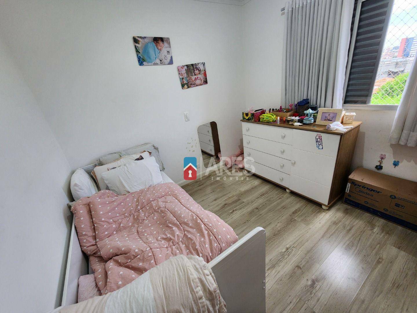 Apartamento à venda com 3 quartos, 110m² - Foto 7