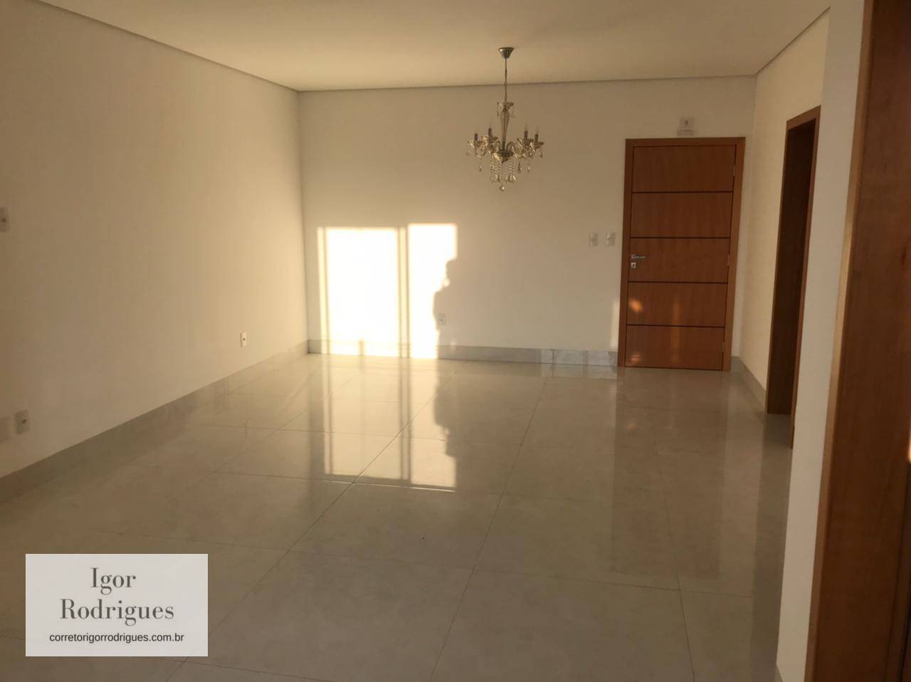 Apartamento à venda com 2 quartos, 112m² - Foto 5