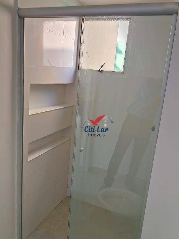 Apartamento à venda com 2 quartos, 60m² - Foto 11