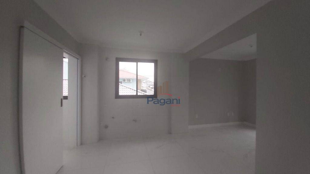 Apartamento à venda com 2 quartos, 77m² - Foto 7