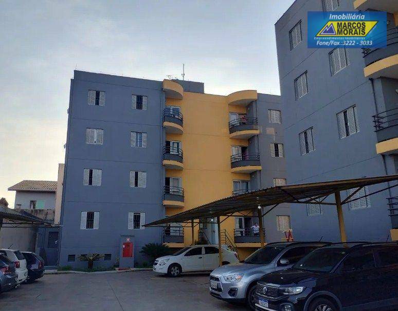 Apartamento à venda com 2 quartos, 65m² - Foto 1