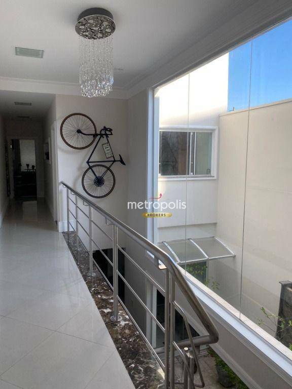 Sobrado à venda com 3 quartos, 242m² - Foto 18