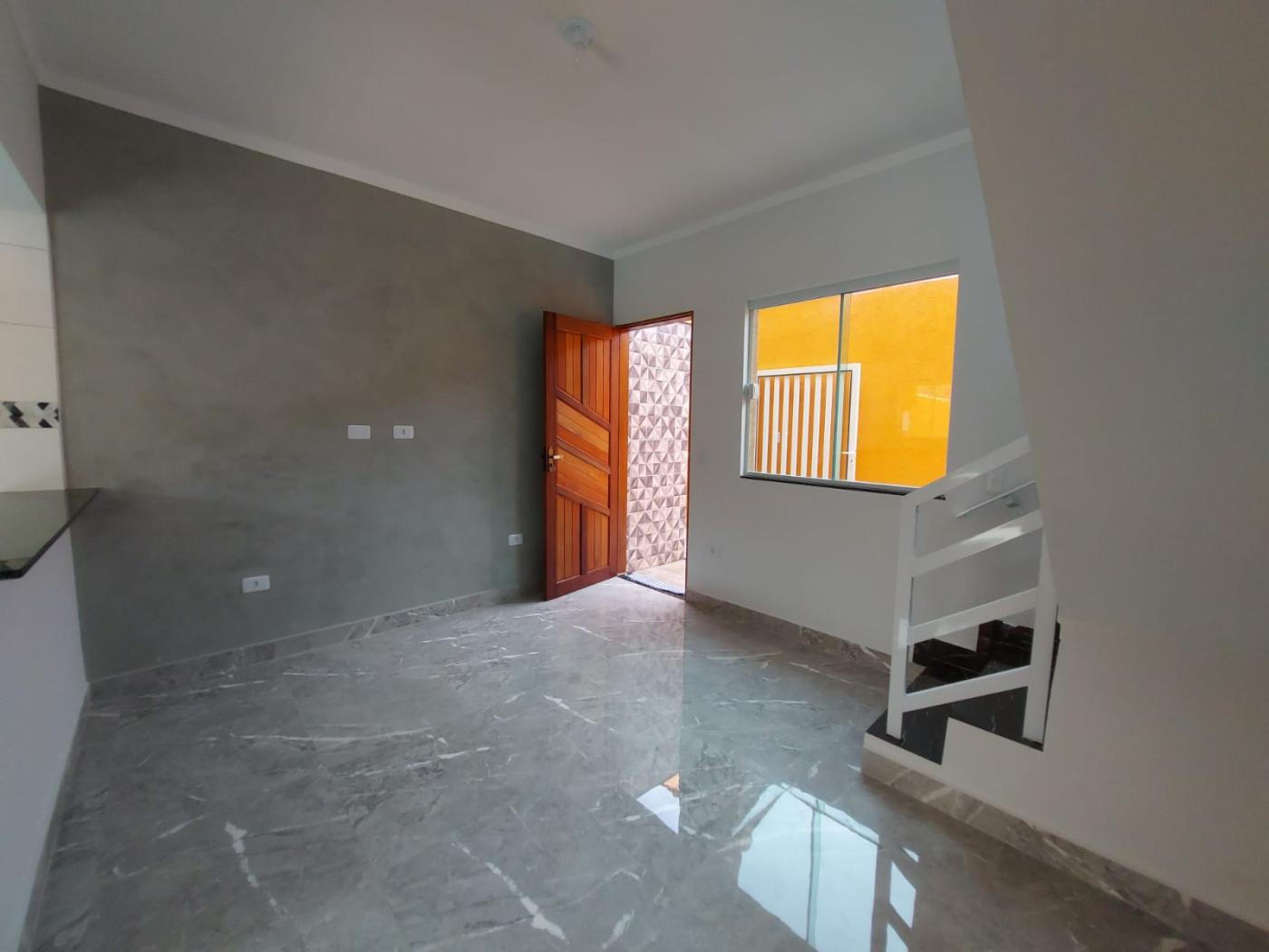 Casa à venda com 2 quartos, 59m² - Foto 4