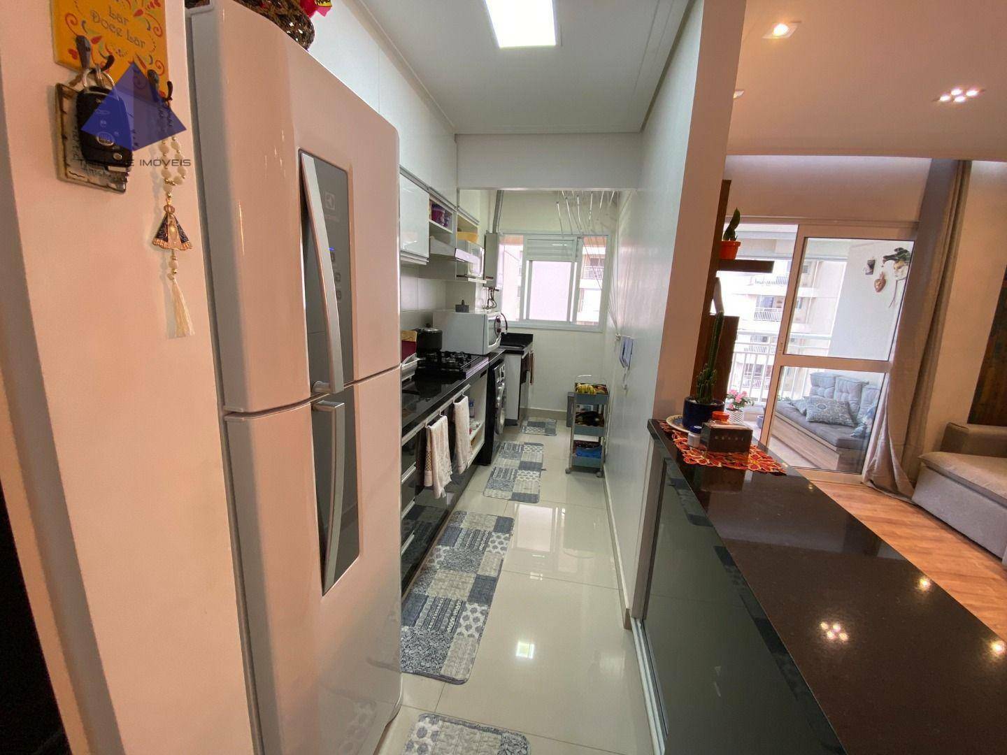 Apartamento à venda com 1 quarto, 60m² - Foto 12