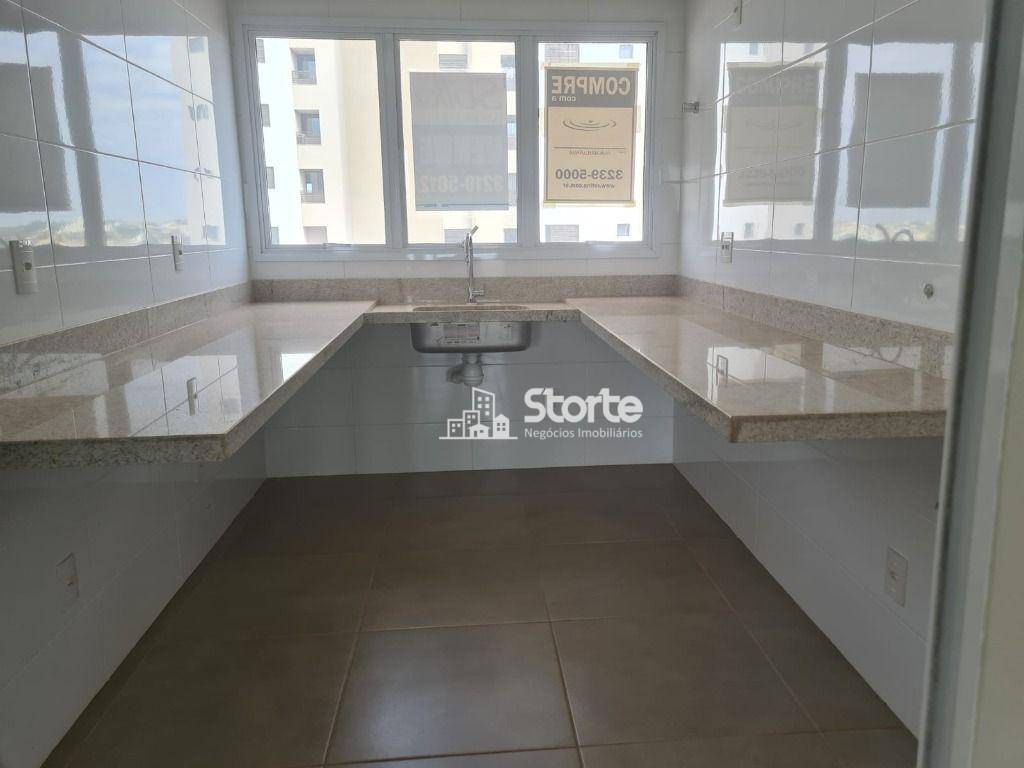 Apartamento à venda com 3 quartos, 136m² - Foto 4