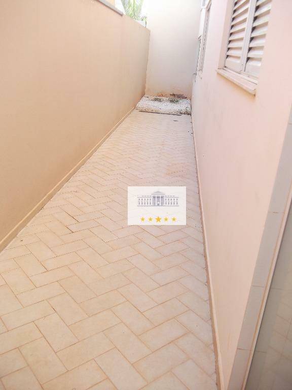 Sobrado à venda com 3 quartos, 325m² - Foto 16