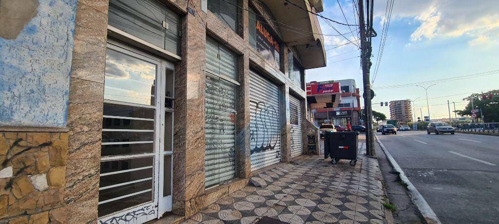 Apartamento para alugar com 3 quartos, 70m² - Foto 19
