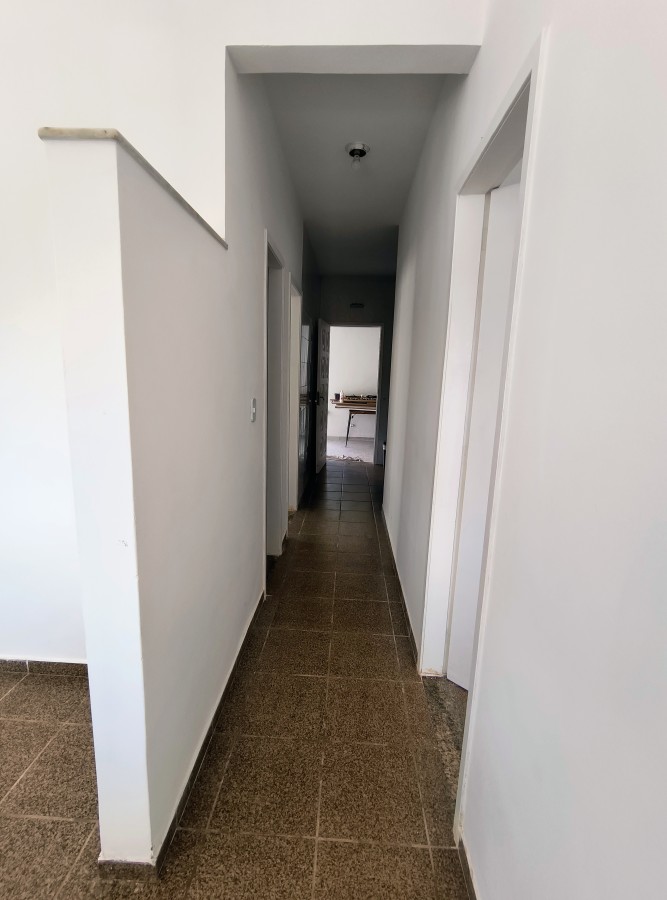 Casa à venda com 3 quartos, 600m² - Foto 5
