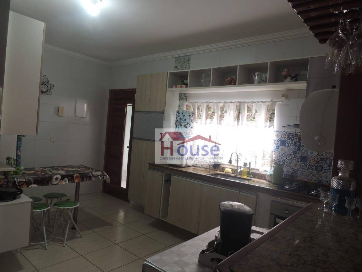 Casa à venda com 3 quartos, 480M2 - Foto 11