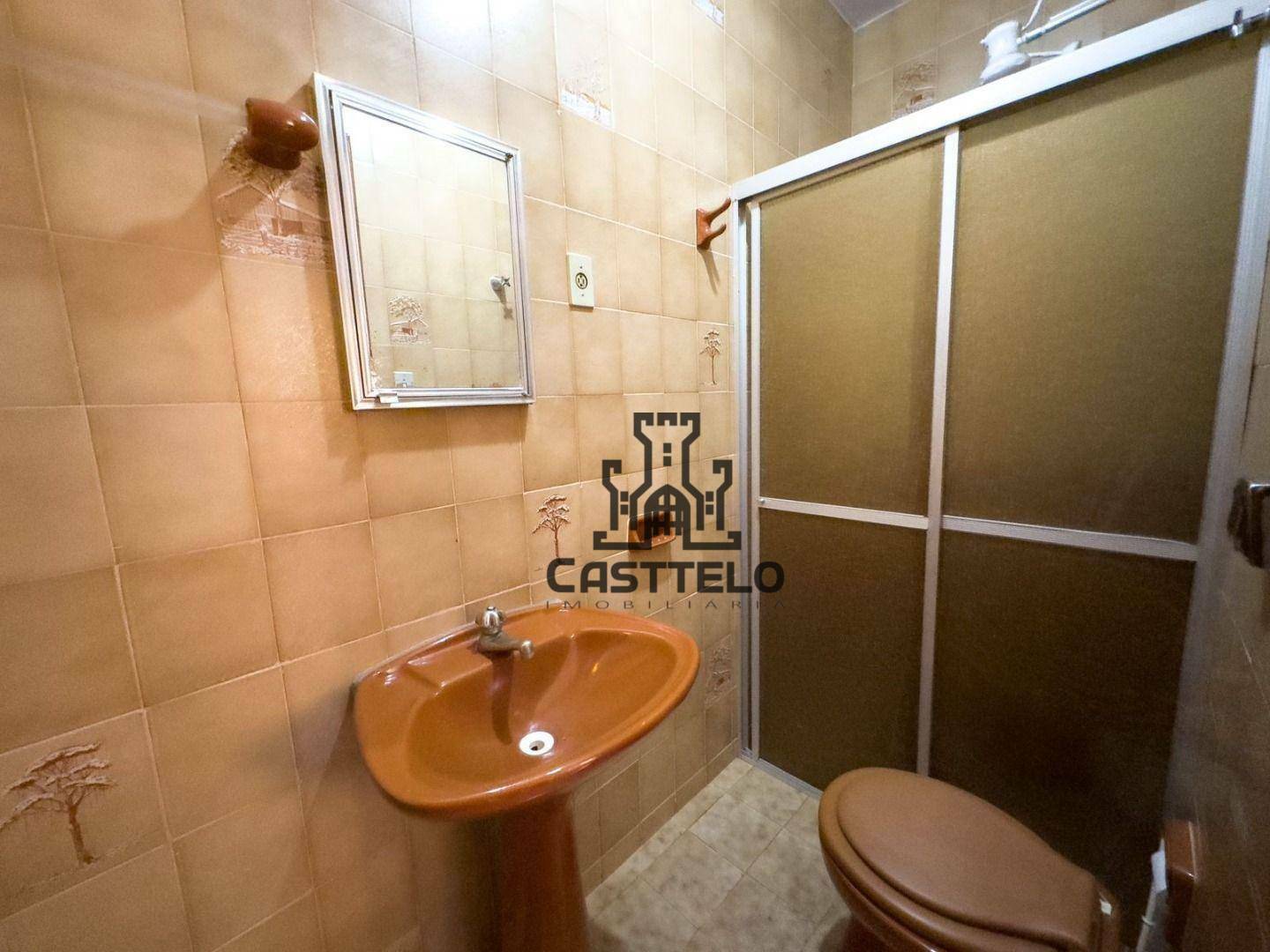 Casa à venda com 4 quartos, 220m² - Foto 10