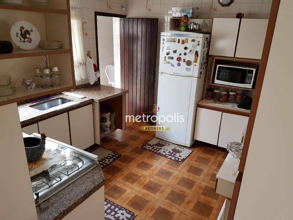 Sobrado à venda com 3 quartos, 260m² - Foto 4