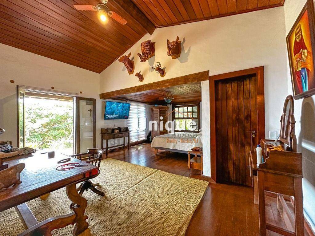 Casa à venda com 4 quartos, 360m² - Foto 28