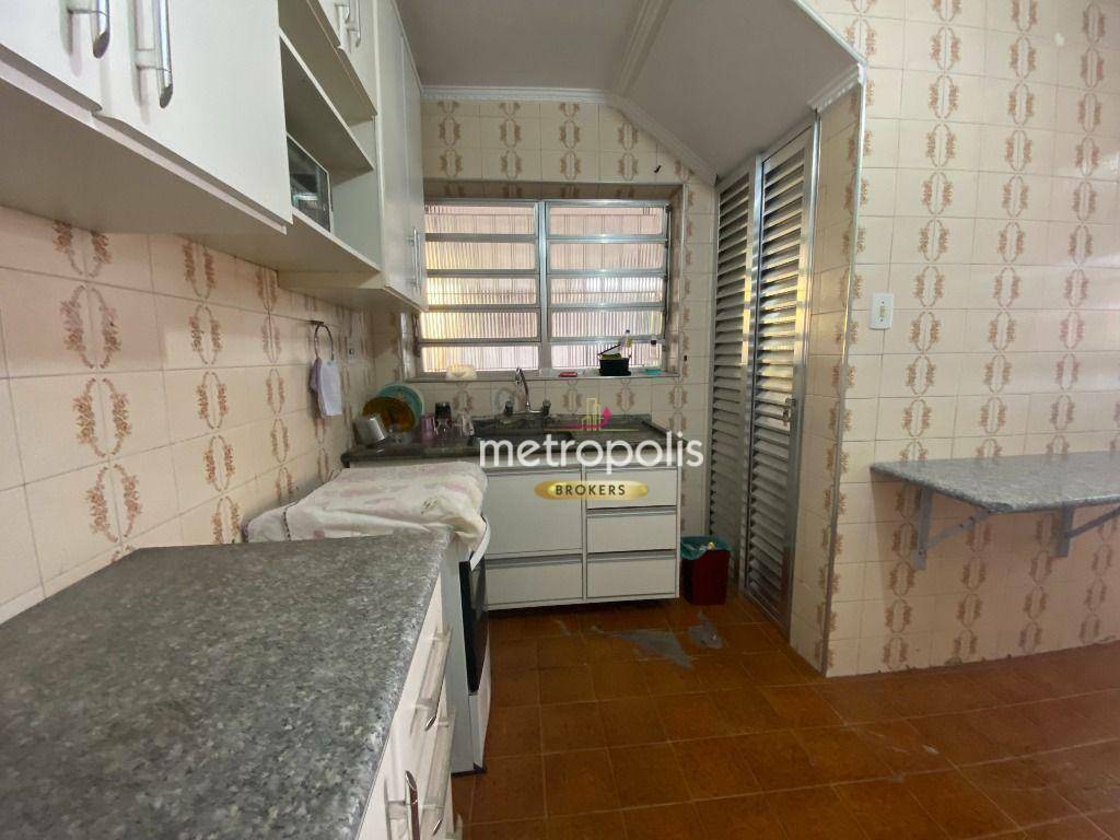 Sobrado à venda com 7 quartos, 317m² - Foto 61