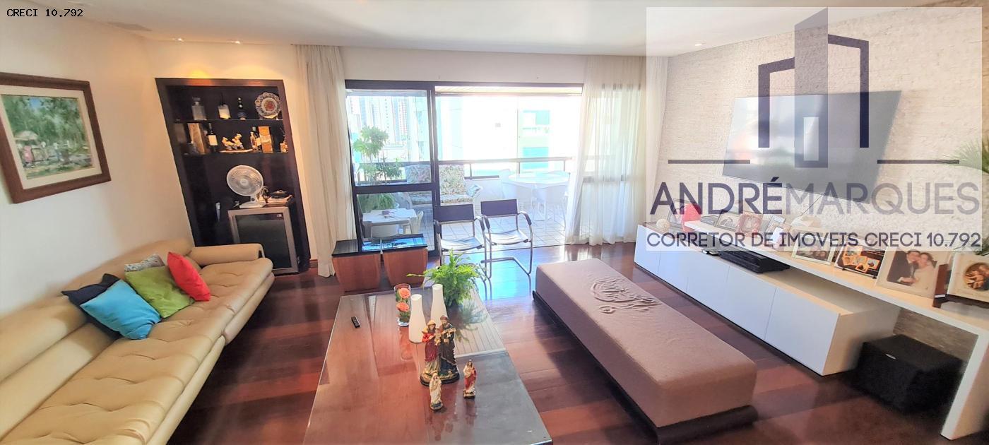 Apartamento à venda com 4 quartos, 198m² - Foto 4