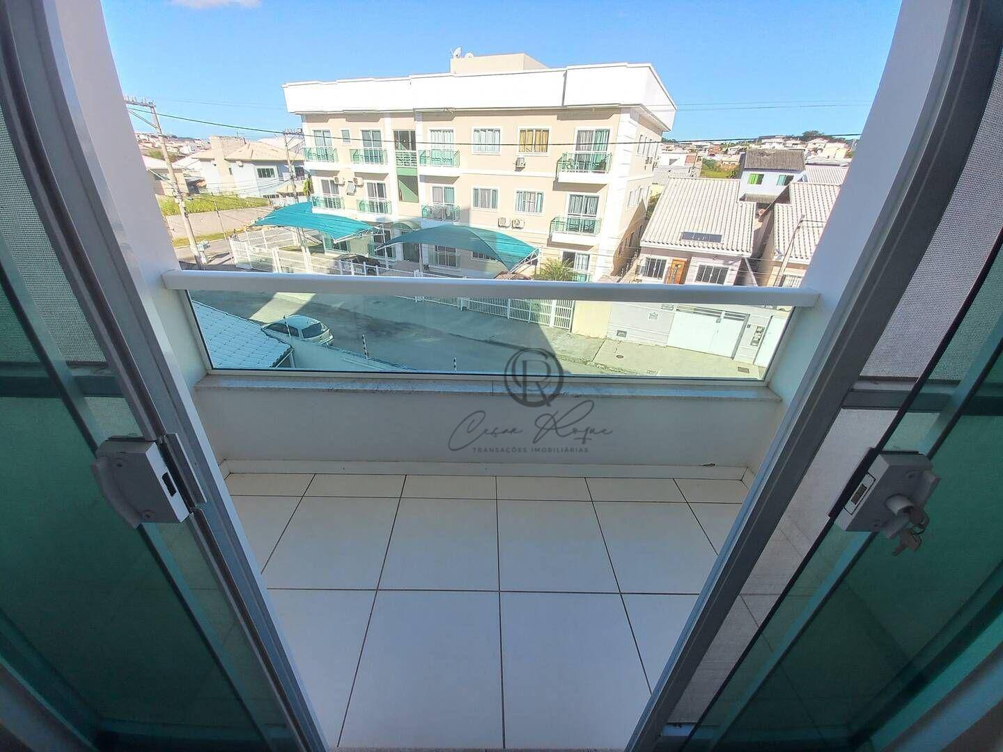 Apartamento à venda com 2 quartos, 69m² - Foto 11