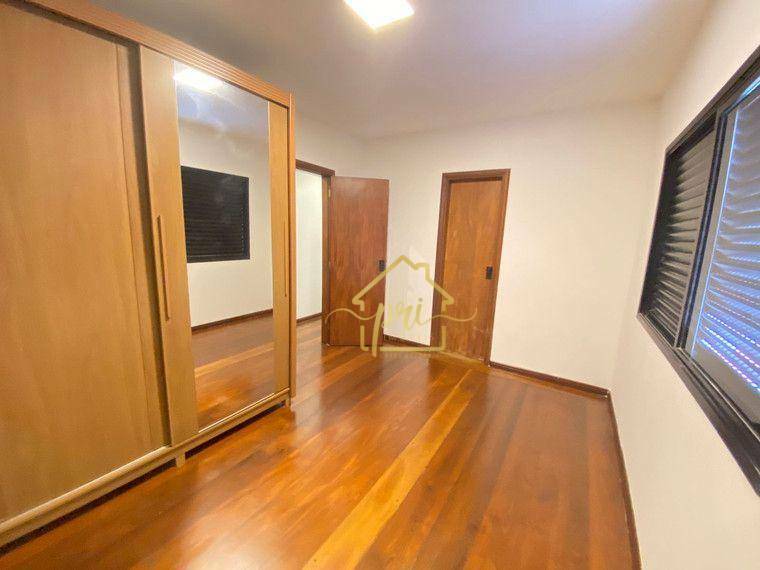 Apartamento à venda com 4 quartos, 240m² - Foto 38