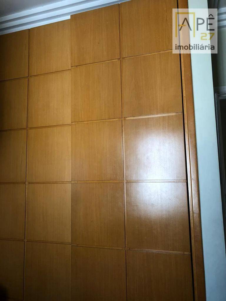 Apartamento à venda com 3 quartos, 220m² - Foto 16