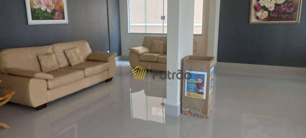 Apartamento à venda com 2 quartos, 63m² - Foto 2