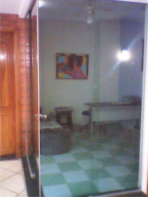 Sobrado à venda com 2 quartos, 240m² - Foto 22