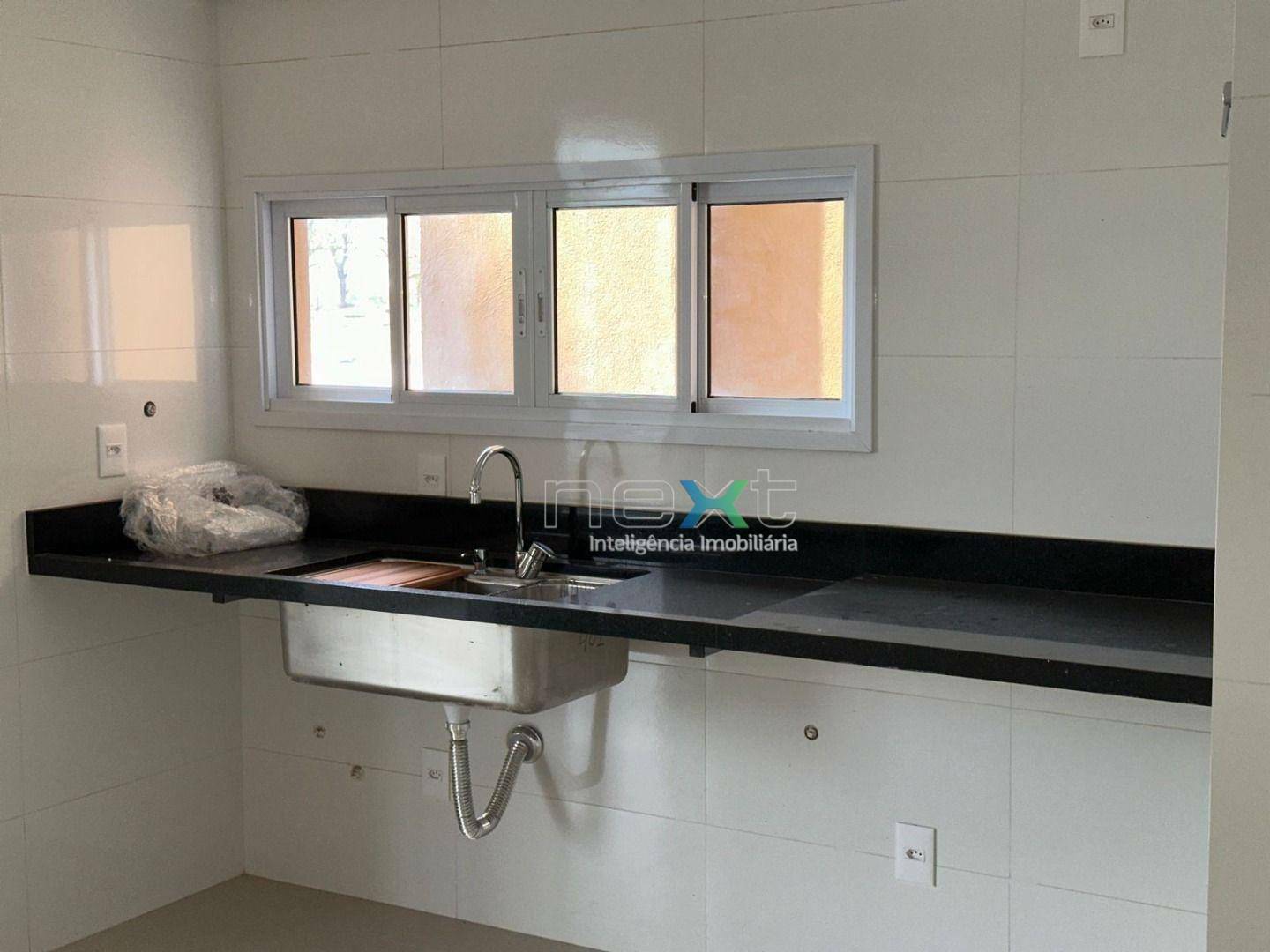 Apartamento à venda com 3 quartos, 208m² - Foto 27