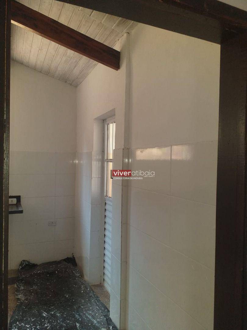 Chácara para alugar com 3 quartos, 150m² - Foto 13