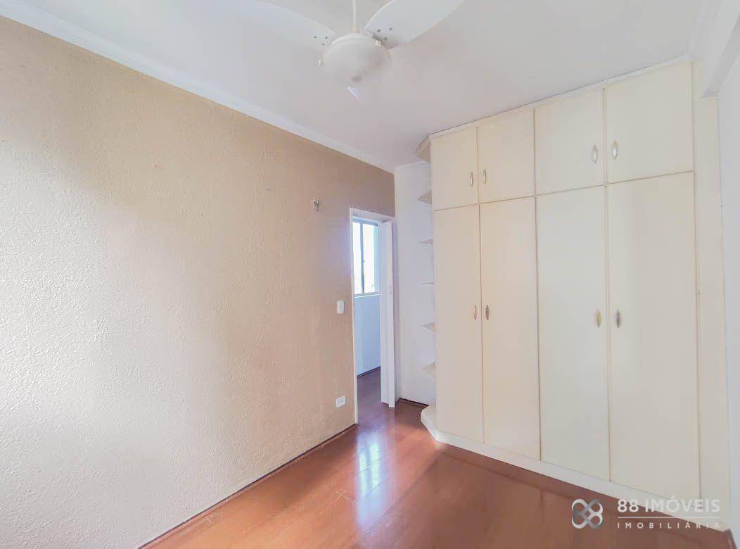 Apartamento para alugar com 2 quartos, 47m² - Foto 9