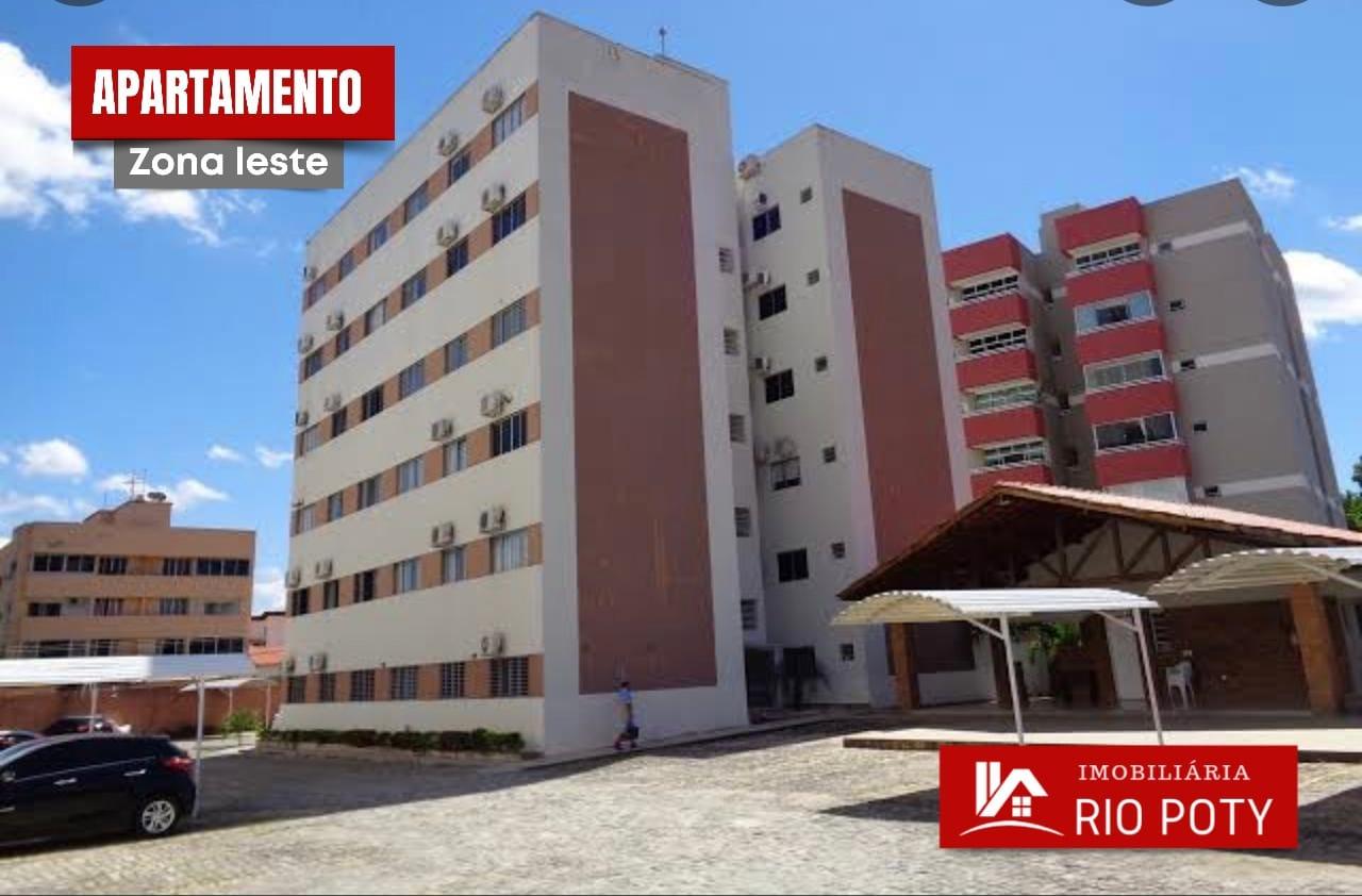 Apartamento à venda com 2 quartos, 50m² - Foto 1