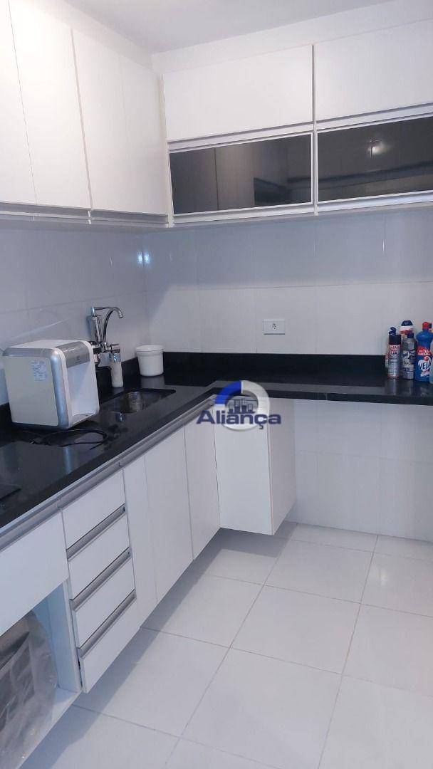 Apartamento à venda com 3 quartos, 72m² - Foto 4