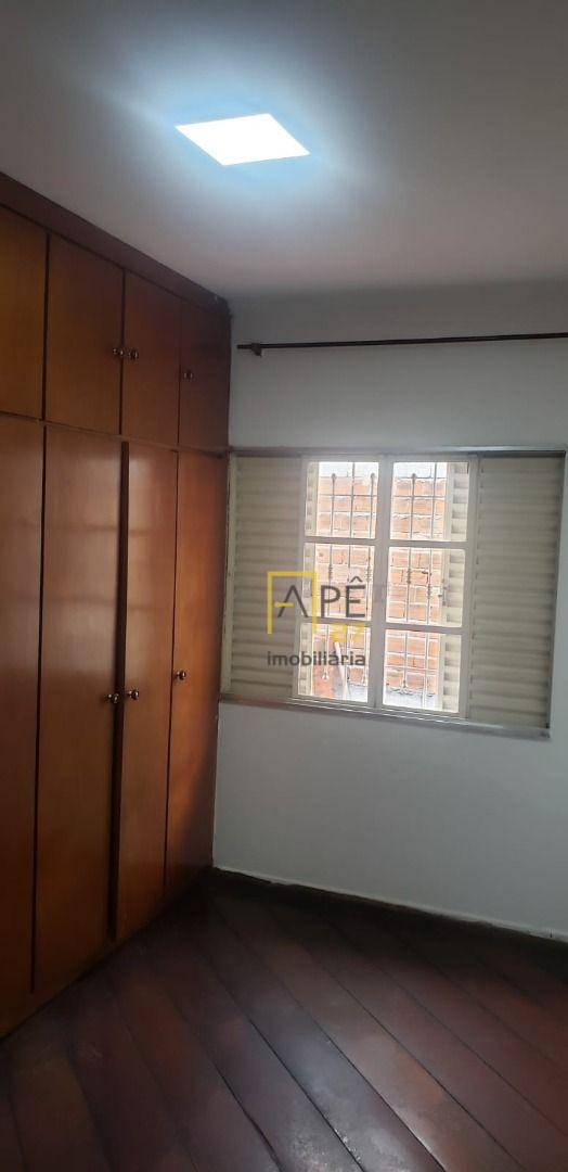 Sobrado à venda e aluguel com 3 quartos, 180m² - Foto 14