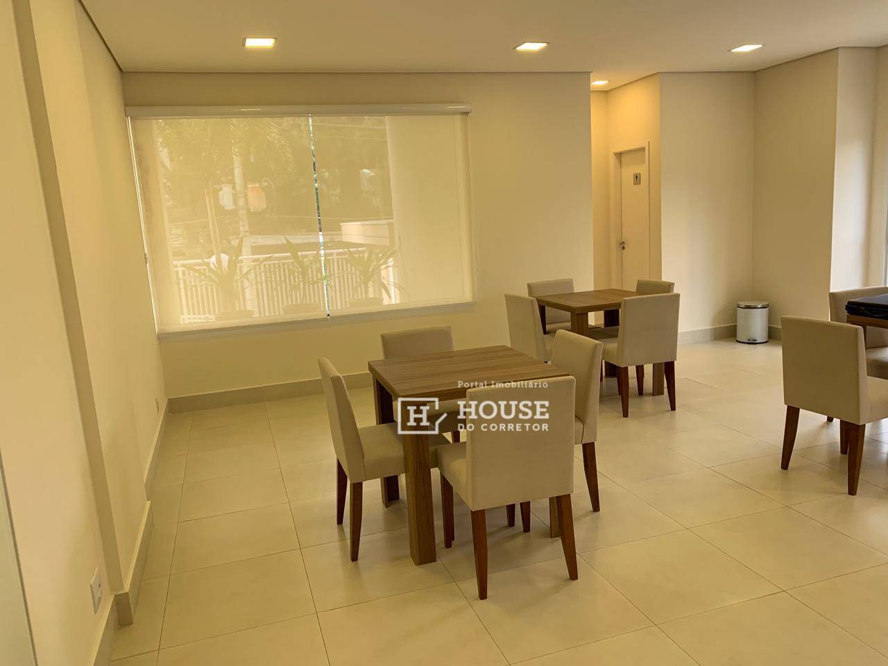 Apartamento à venda com 2 quartos, 67m² - Foto 14