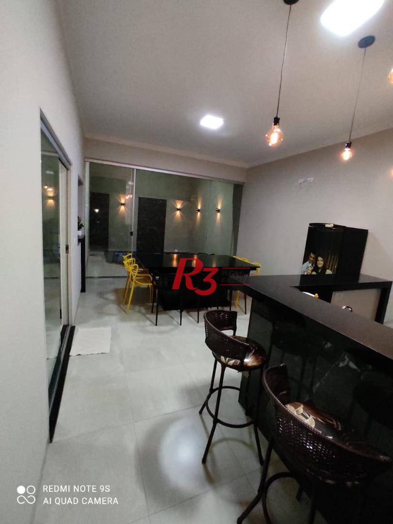 Casa à venda com 3 quartos, 180m² - Foto 14