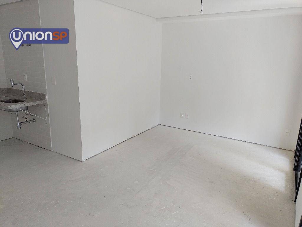 Apartamento à venda com 1 quarto, 42m² - Foto 5