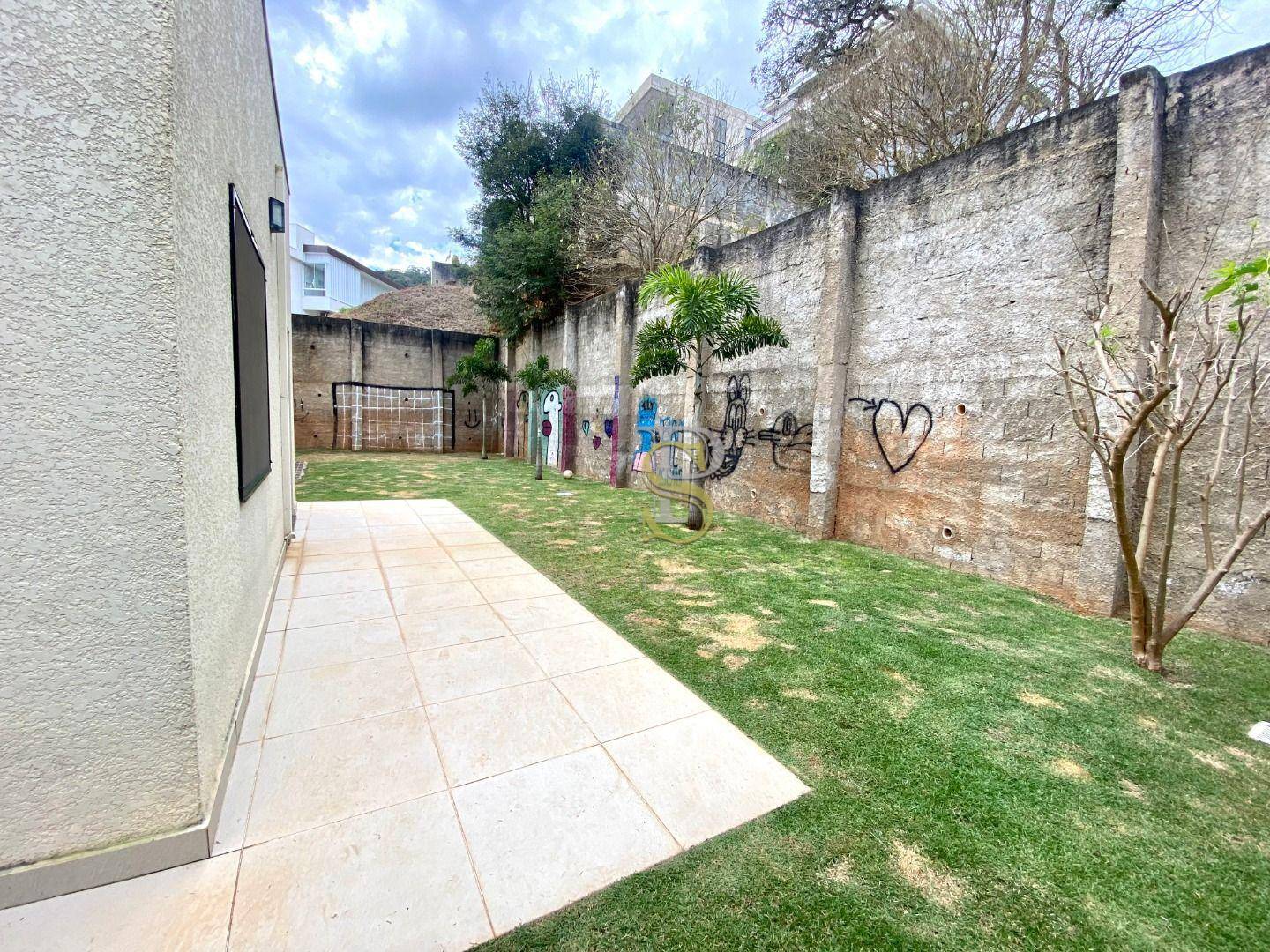 Casa de Condomínio à venda com 5 quartos, 500m² - Foto 32