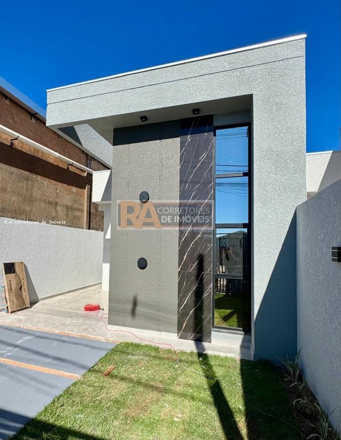 Casa à venda com 2 quartos, 140m² - Foto 2