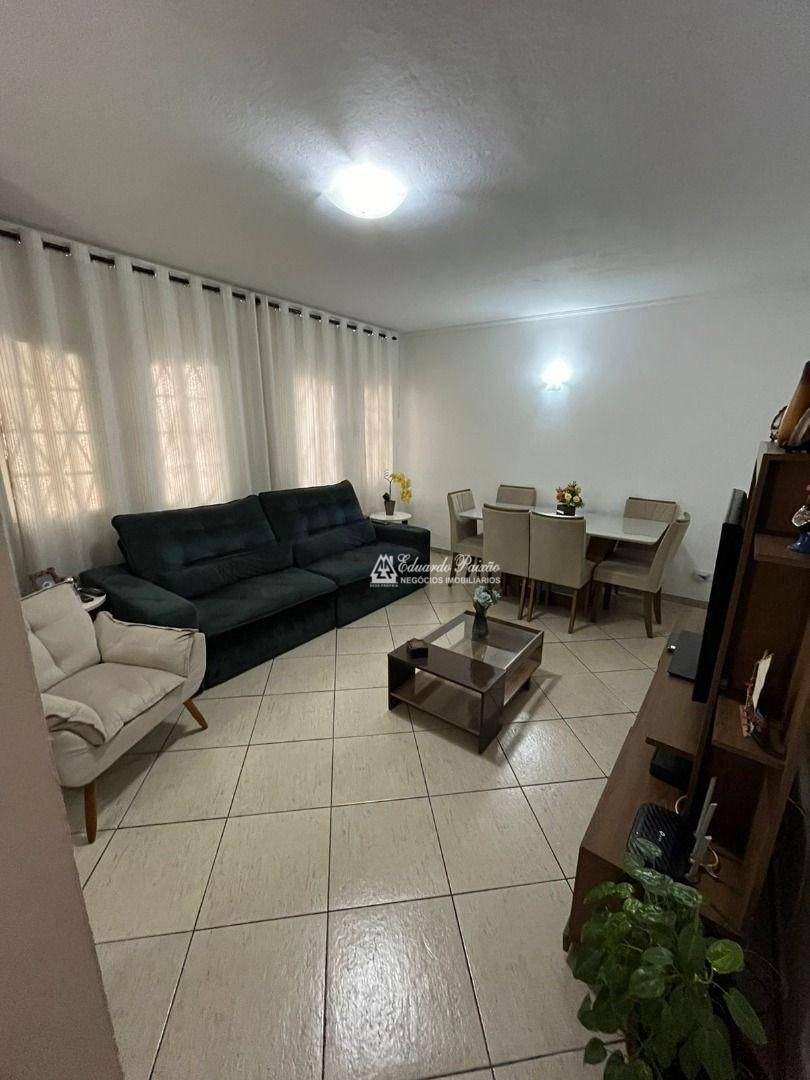 Casa à venda com 4 quartos, 176m² - Foto 16