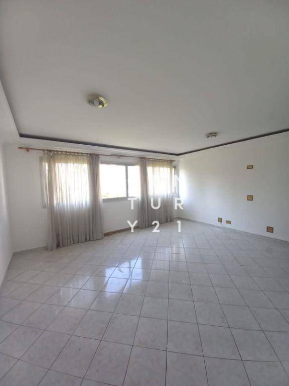 Apartamento à venda com 3 quartos, 114m² - Foto 1