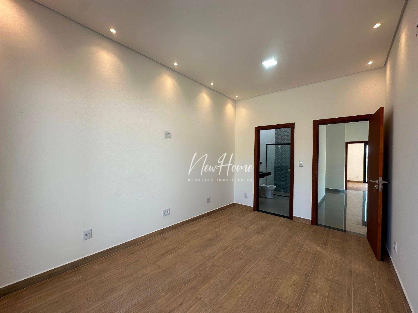 Casa à venda com 3 quartos, 220m² - Foto 16